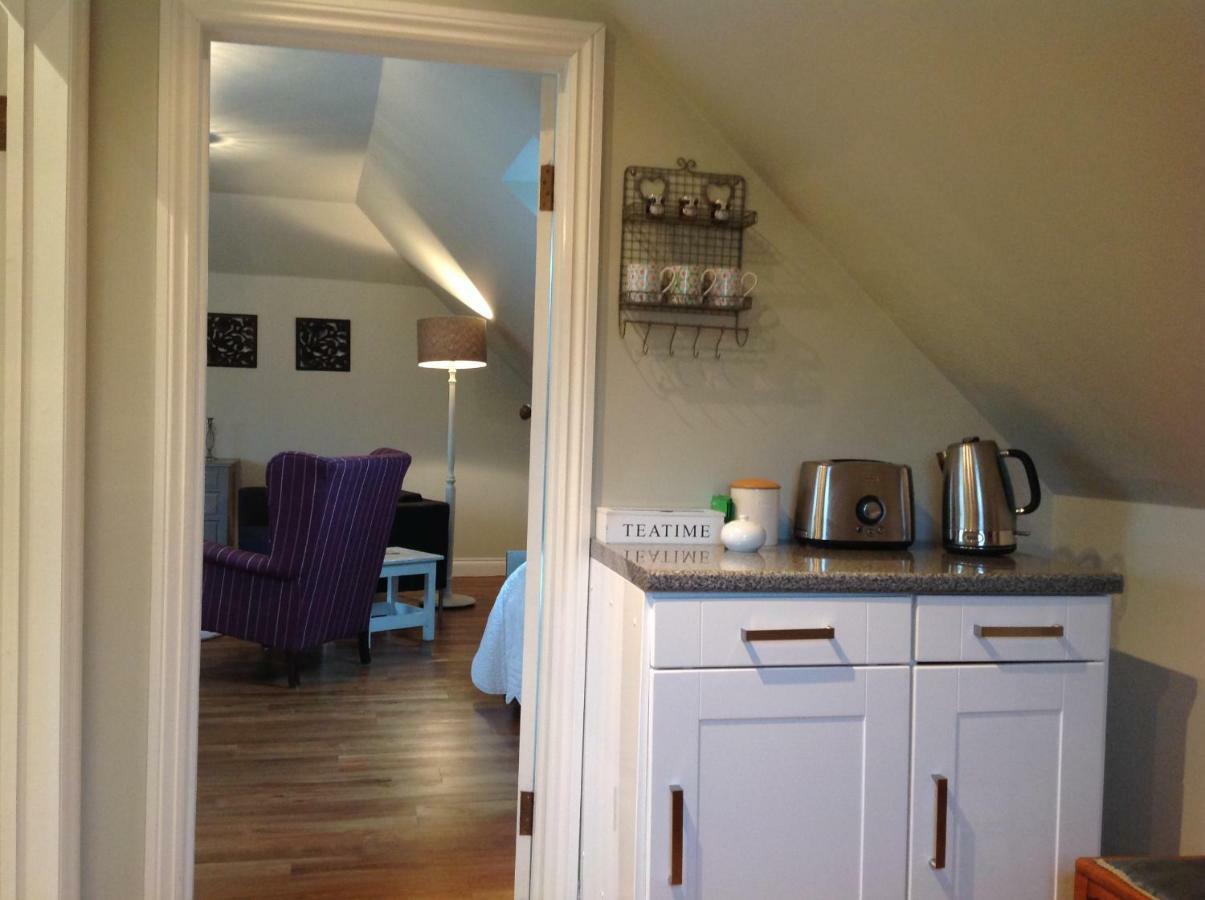 هايواردز هيث Field Cottage B&B المظهر الخارجي الصورة